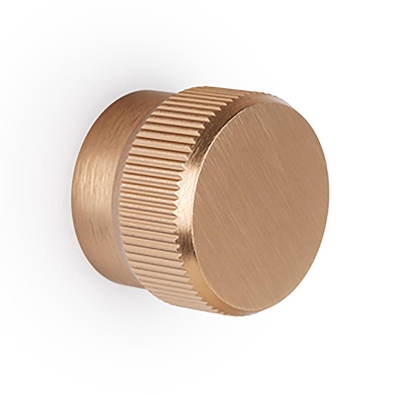 Knob BROOKLYN BIG V0677 brushed brass cava 40 mm