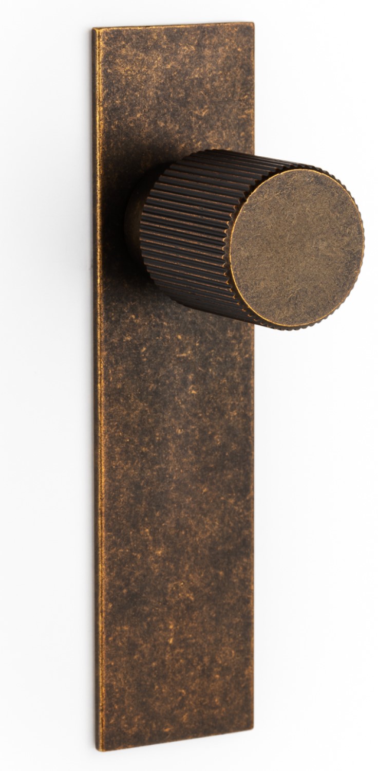 Image Handle ARPA PLATE V0588 rustic brass