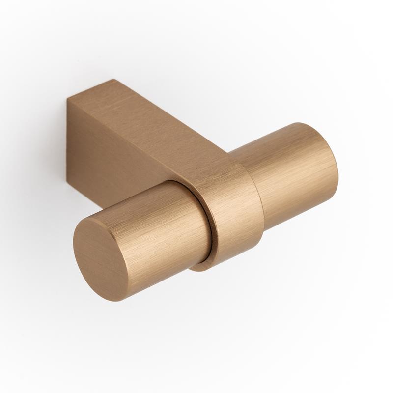 Handle NOBB V0657 brushed brass cava