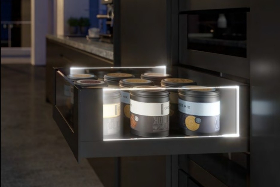 Avantech YOU Inlay drawer with Illumination